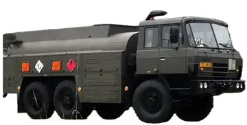 Vojenská cisternová Tatra 815 – armádní palivová cisterna